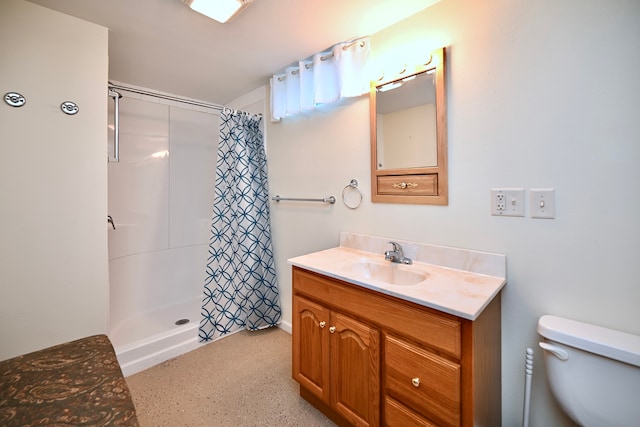 731 Clarks Ln, Winona, MN 55987 - bathroom with vanity and a shower with curtain