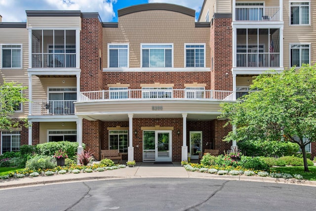 8200 33rd St Unit 223, Saint Louis Park, MN 55426 - photo 1