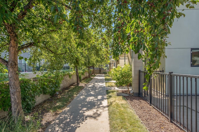 2828 Aldrich Ave S Unit 101, Minneapolis, MN 55408 - photo 39