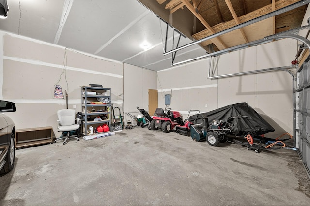 7217 92nd Trl N, Brooklyn Park, MN 55445 - view of garage