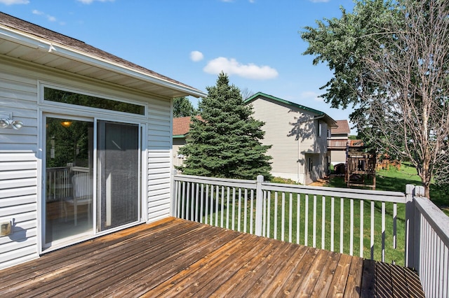 7217 92nd Trl N, Brooklyn Park, MN 55445 - deck with a lawn