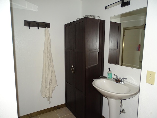 568 Midway Rd, Menomonie, WI 54751 - bathroom with tile patterned floors and baseboards