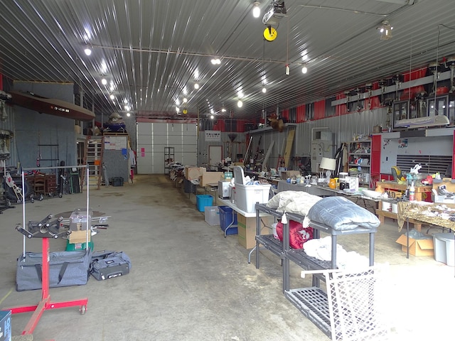 568 Midway Rd, Menomonie, WI 54751 - garage with a workshop area