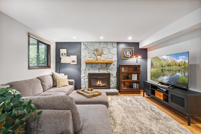 4463 Arden View Ct, Arden Hills, MN 55112 - living room featuring light wood-style floors, a fireplace, and recessed lighting
