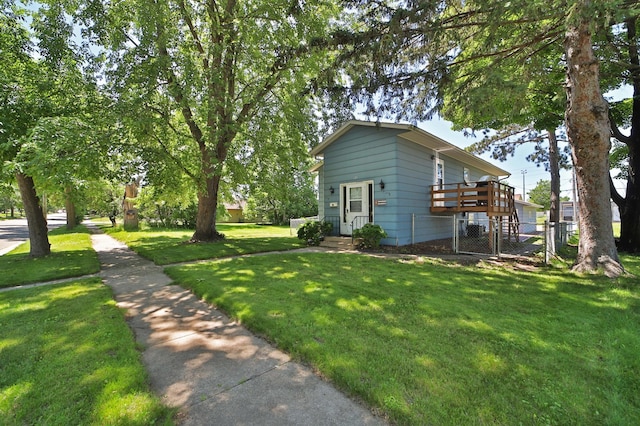 521 5th St NE, Staples, MN 56479 - photo 2
