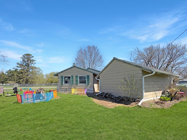 501 8th St, Luck, WI 54853 - photo 3