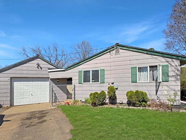 501 8th St, Luck, WI 54853 - photo 4