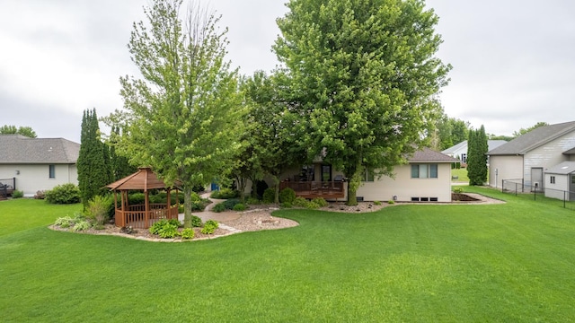 1100 27th St SW, Austin, MN 55912 - view of yard featuring a gazebo