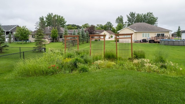 1100 27th St SW, Austin, MN 55912 - view of yard