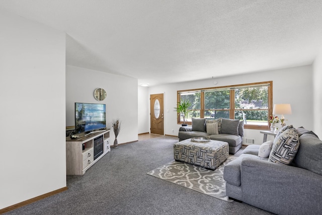 1620 7th St NW, New Brighton, MN 55112 - carpeted living room featuring baseboards