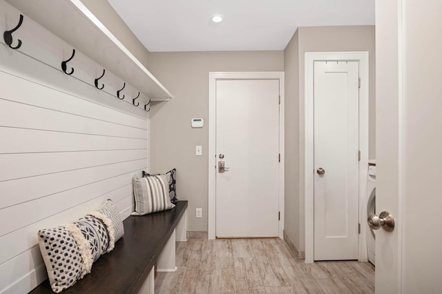 6712 Hillside Ln, Edina, MN 55439 - mudroom featuring light wood-style flooring and recessed lighting