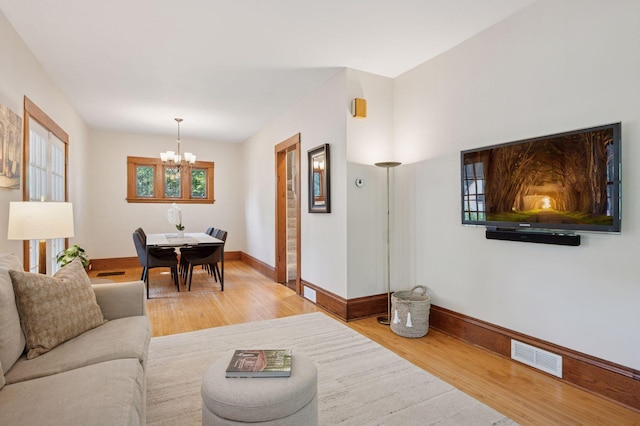 525 Minnehaha Pkwy, Minneapolis, MN 55419 - photo 5
