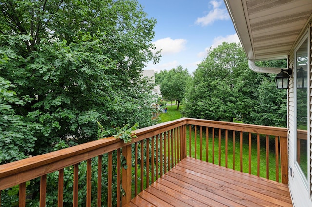 3406 Eagan Oaks Ct, Eagan, MN 55123 - deck with a lawn