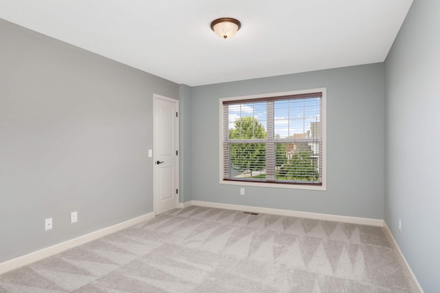 3153 Magnolia Dr, Medina, MN 55340 - unfurnished room with light colored carpet
