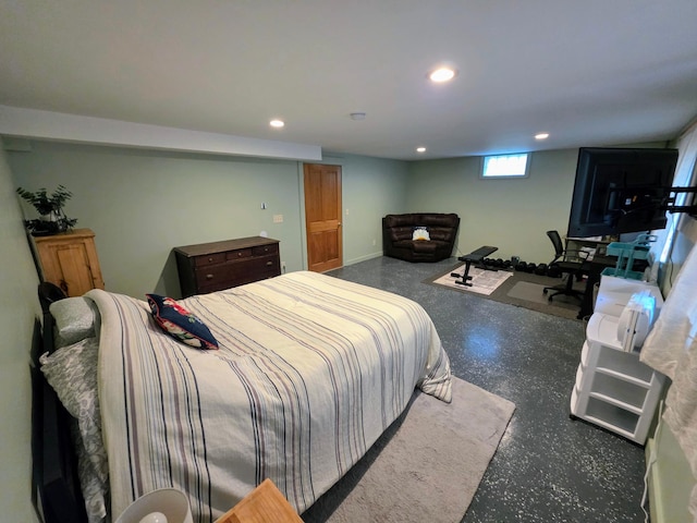 825 2nd Ave, Grand Rapids, MN 55744 - bedroom featuring recessed lighting