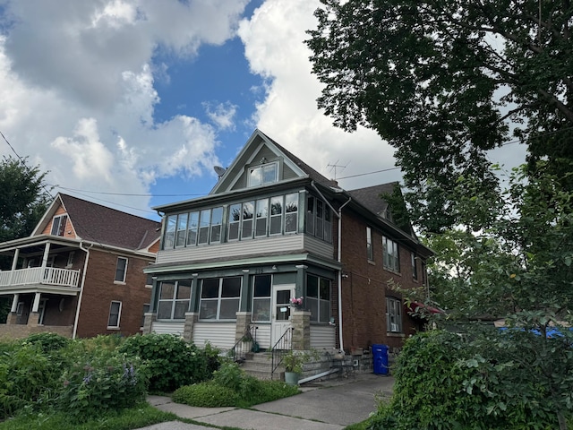 218 Oneida St, Saint Paul, MN 55102 - view of front facade with brick siding