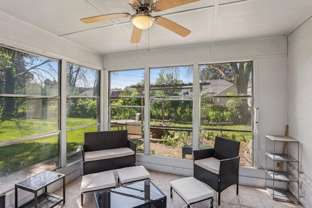 116 3rd Ave SE, Osseo, MN 55369 - sunroom featuring a ceiling fan