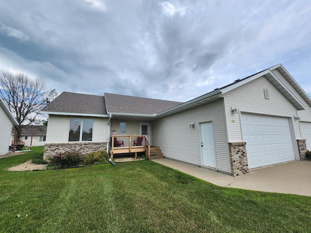 656 Obrien Pkwy, Belle Plaine, MN 56011 - ranch-style house with an attached garage, brick siding, concrete driveway, and a front yard