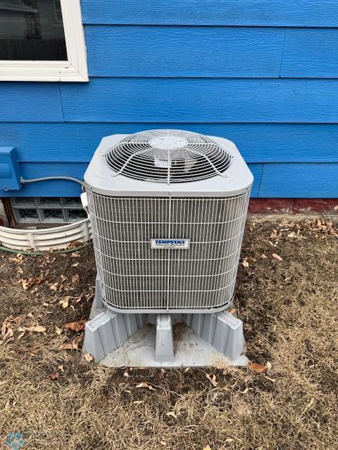 214 7th St, Hatton, ND 58240 - exterior view of a central AC unit