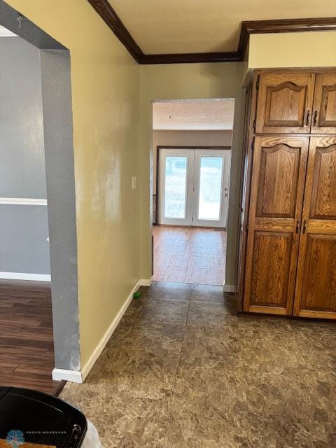 214 7th St, Hatton, ND 58240 - hall featuring ornamental molding and baseboards