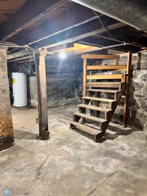 214 7th St, Hatton, ND 58240 - unfinished below grade area with water heater