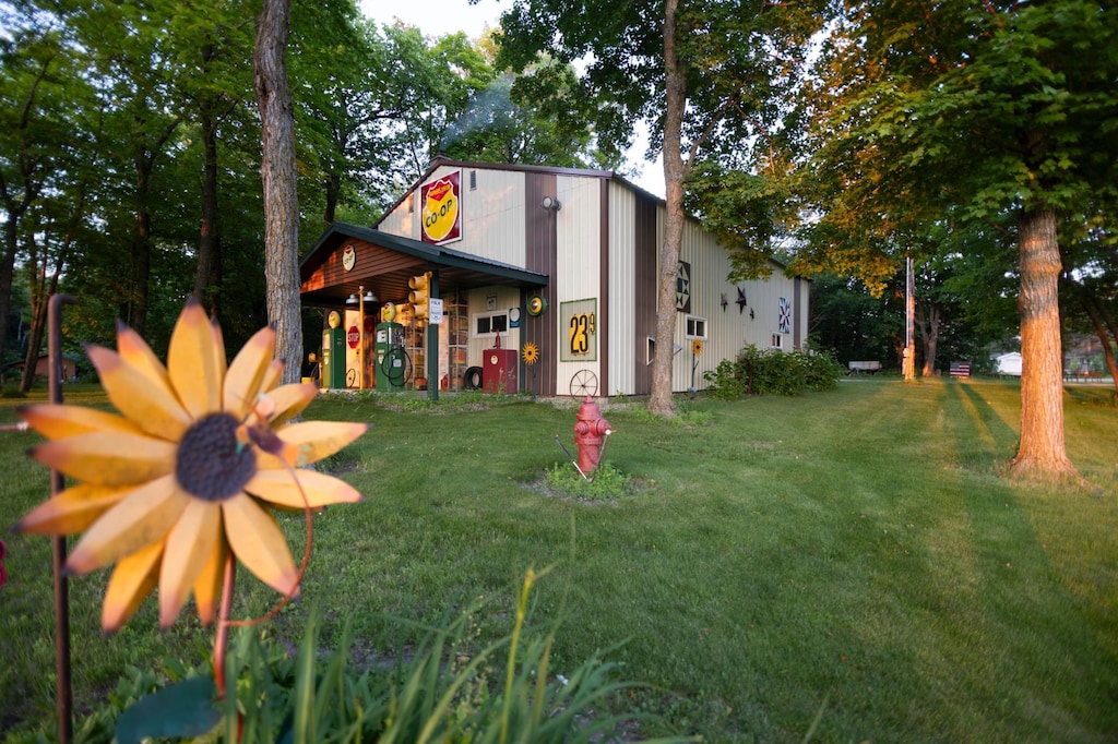 403 County Highway 56, Newton Twp, MN 56567