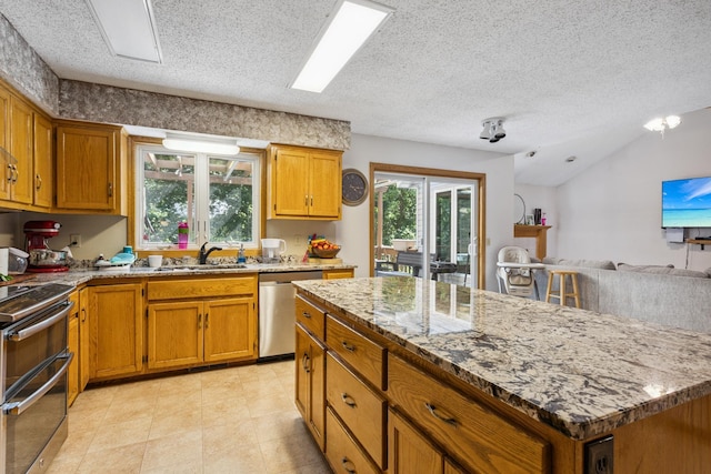 3113 Chandler Ct, Burnsville, MN 55337 - photo 3