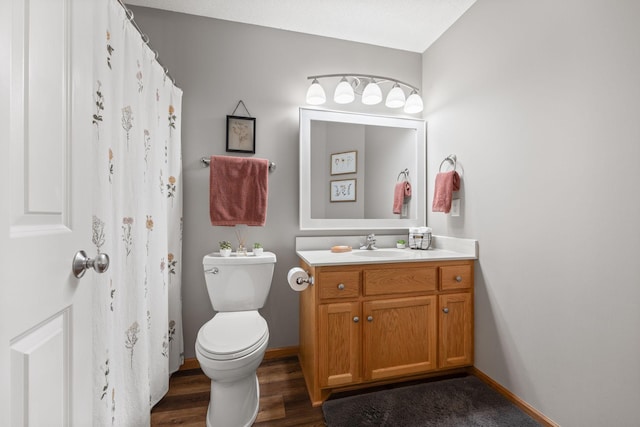911 Hazelwood Ct, Buffalo, MN 55313 - full bath with vanity and wood finished floors
