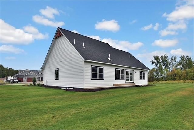 7591 255th St, Wyoming, MN 55092 - back of house with a lawn