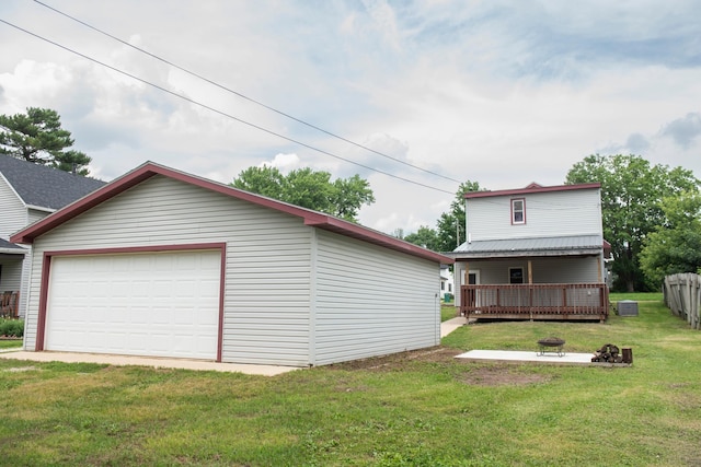 304 Pearl St, Spring Valley, MN 55975 - view of garage