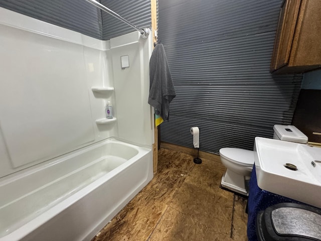 117 Maple Ave, Frazee, MN 56544 - bathroom with toilet and washtub / shower combination