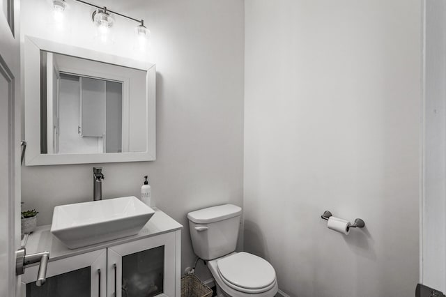 7804 Stafford Trl, Savage, MN 55378 - bathroom with toilet and vanity