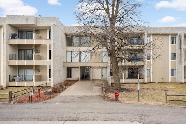 4130 Rahn Rd Unit 310, Eagan, MN 55122 - view of apartment building / complex with driveway