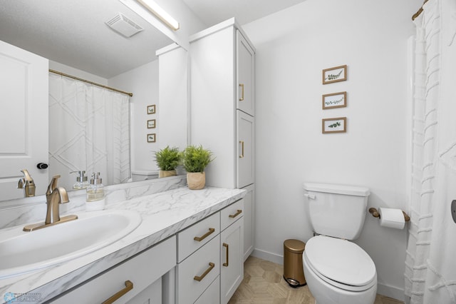 421 2nd Ave S, Kindred, ND 58051 - full bathroom with vanity and toilet