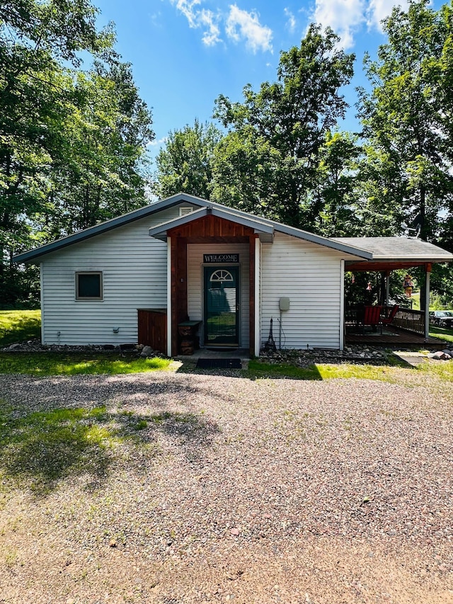 1414 E Shore Dr, Edgewater, WI 54817 - view of front of home