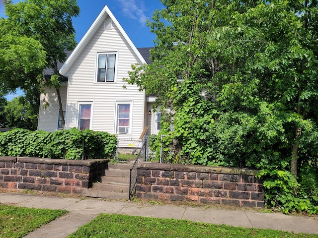 89 Douglas St, Saint Paul, MN 55102 - photo 3
