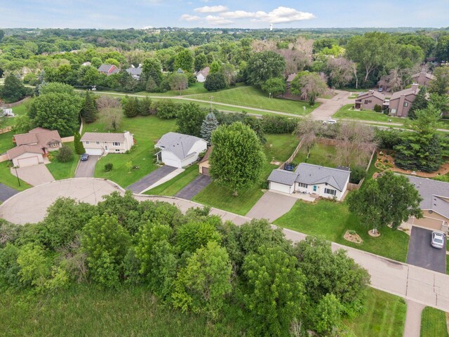 620 Saxony Cir, Chaska, MN 55318 - photo 19