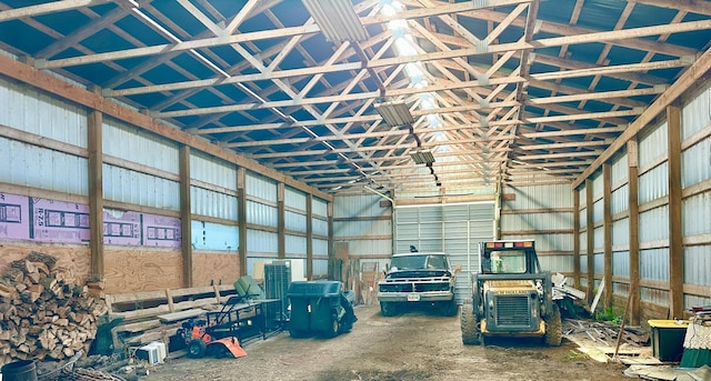 1555 US Highway 75, Lake Benton Twp, MN 56149 - view of garage