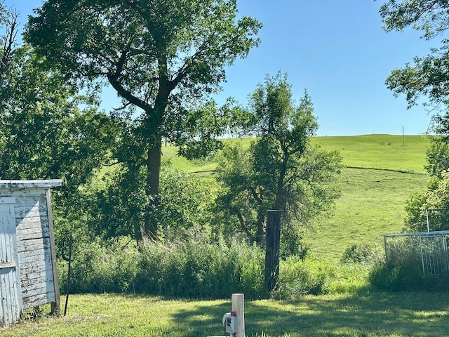1555 US Highway 75, Lake Benton Twp, MN 56149 - view of yard