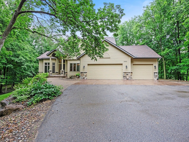 2425 Peace Cir, Shakopee, MN 55379 - photo 7