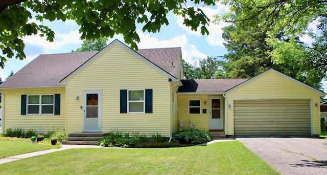 103 Spruce Ave N, Thief River Falls, MN 56701 - photo 1