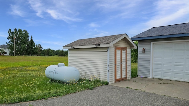 886 Bluebird Nest Ln SW, Pine River Twp, MN 56435 - garage with a storage unit