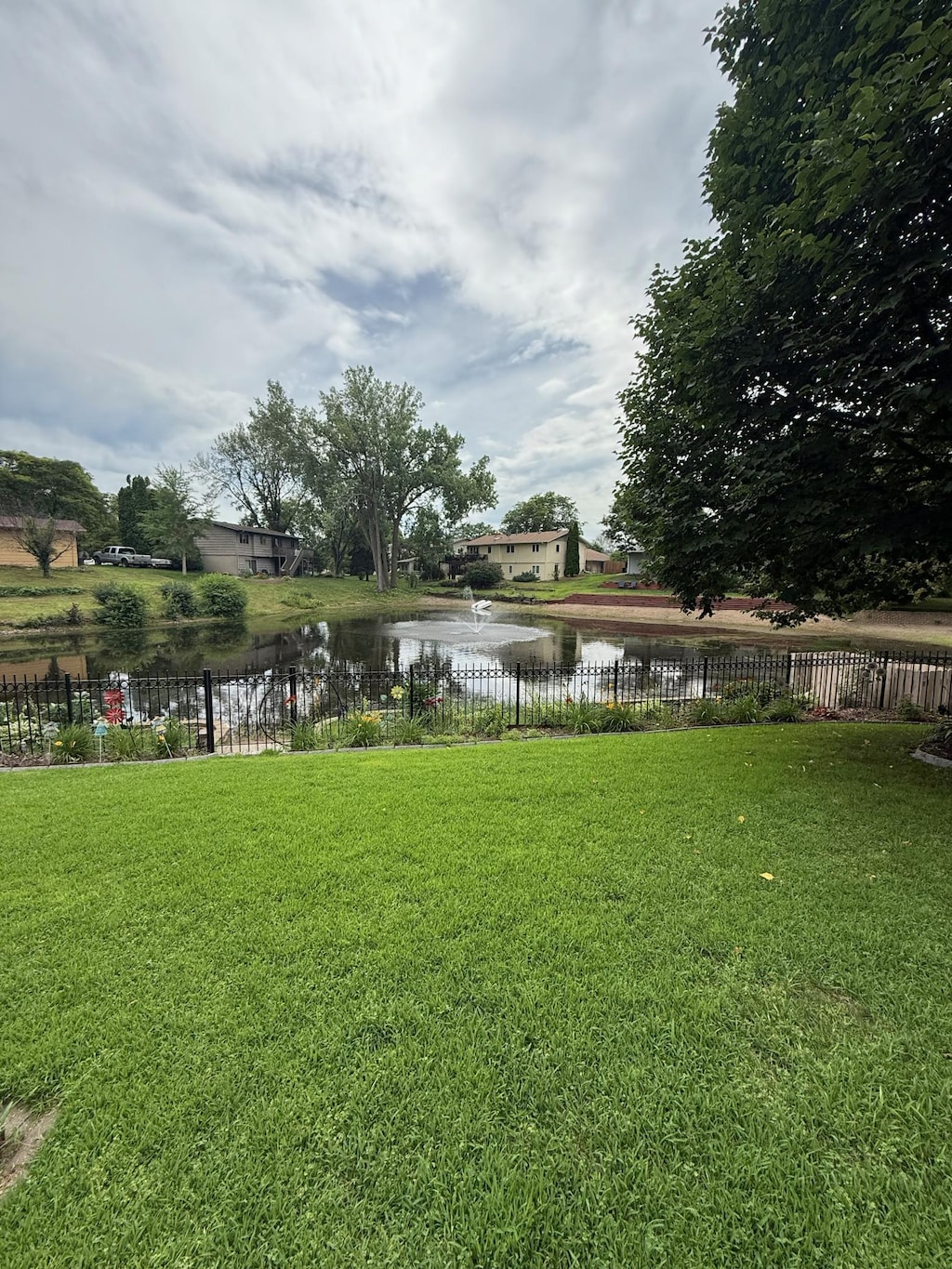 6727 80th Ave N, Brooklyn Park, MN 55445 - view of yard with a water view