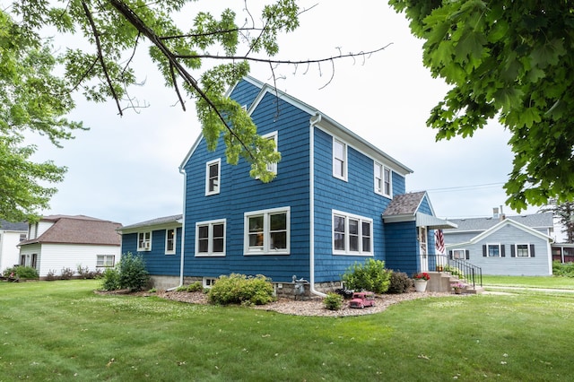 236 Alleghany Ave, Wabasha, MN 55981 - view of property exterior with a yard