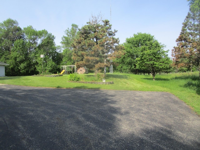 32468 County Highway 27, Elizabeth Twp, MN 56534 - view of green lawn
