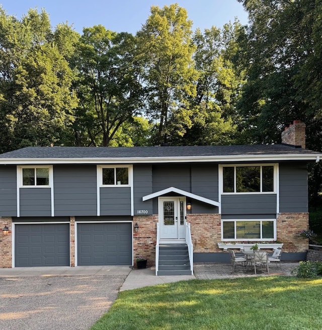 16700 Weaver Lake Rd, Maple Grove, MN 55311 - photo 1