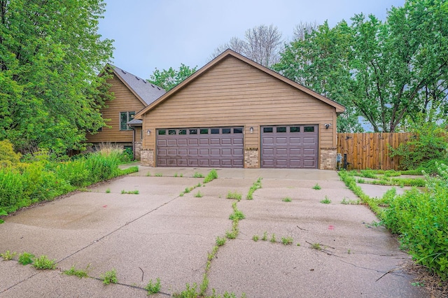 8210 208th St W, Lakeville, MN 55044 - view of garage