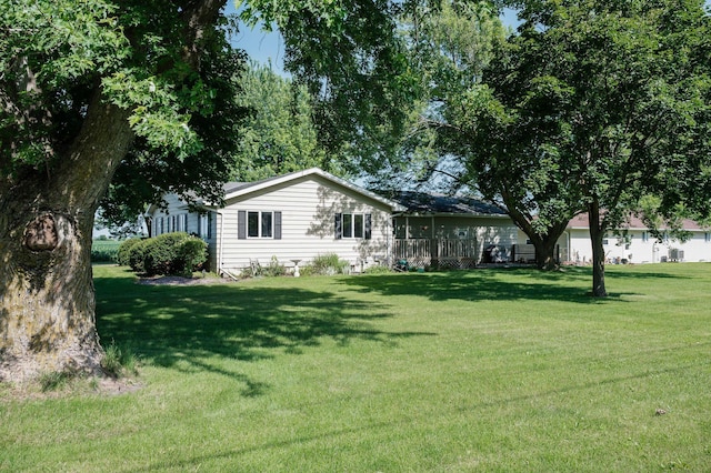 600 Venn St, Sherburn, MN 56171 - view of front of home featuring a front yard