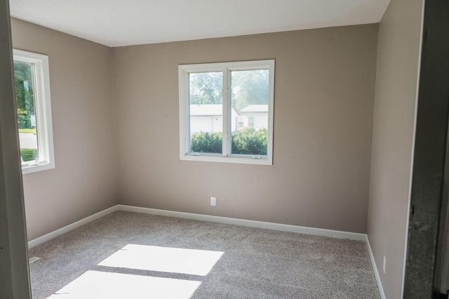 600 Venn St, Sherburn, MN 56171 - empty room with carpet floors