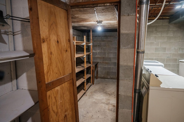 600 Venn St, Sherburn, MN 56171 - unfinished basement with separate washer and dryer
